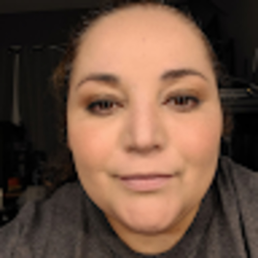 Meet your Posher, Jasmine